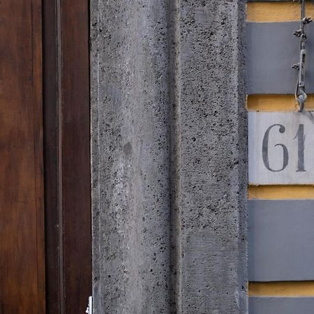 Bartolomeo 61 Appartement Napels Buitenkant foto